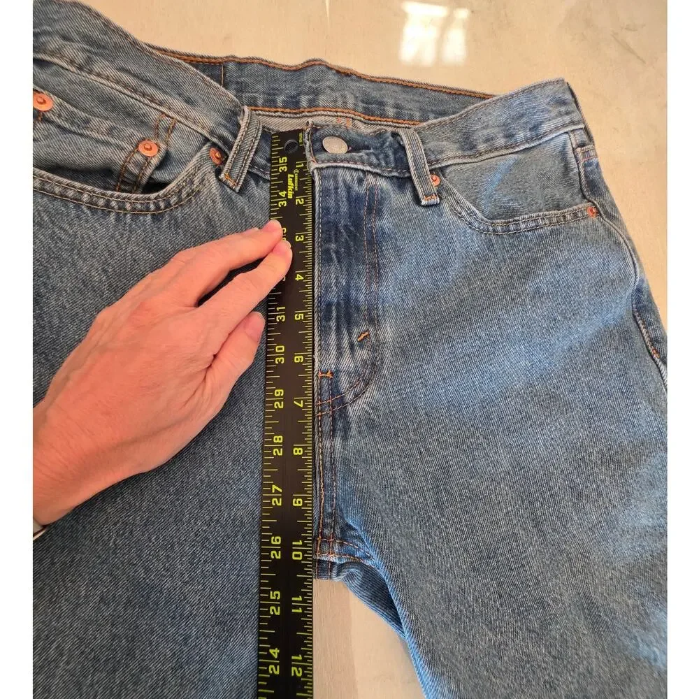 Levi's 405 Denim Standard Jean Shorts SZ 30 Classic 100% Cotton - Picture 7 of 8